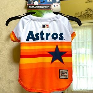 Houston Astros PET WEAR General Merchandise shirt. White Orange Red Blue Yellow.